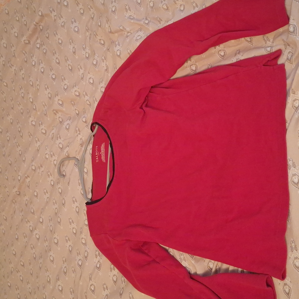 Long sleeve shirt